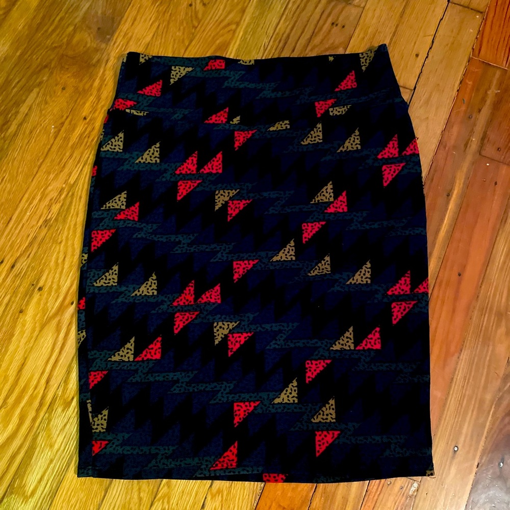 geometric pencil skirt